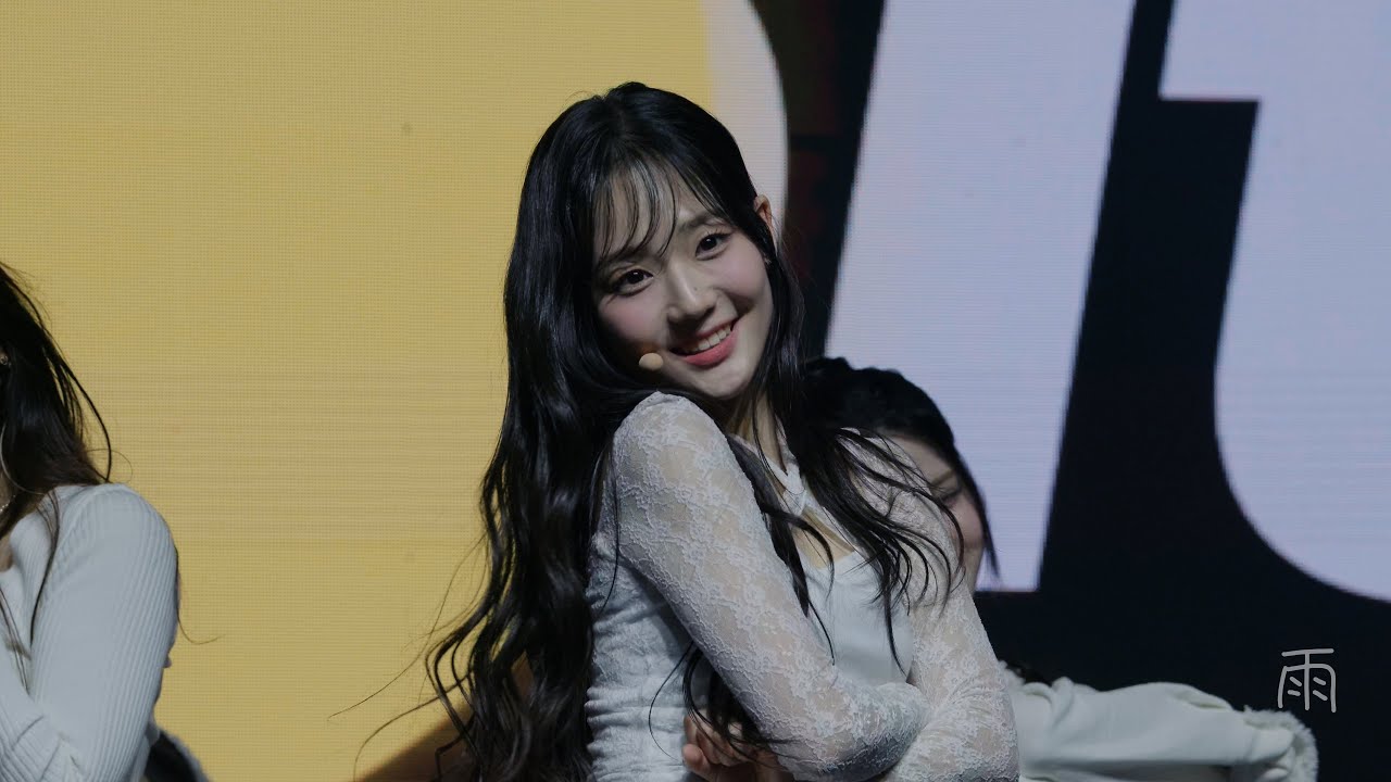 [4K] 240425 트리플에스 tripleS  - Girls' Capitalism 윤서연 Yoon SeoYeon 직캠 fancam