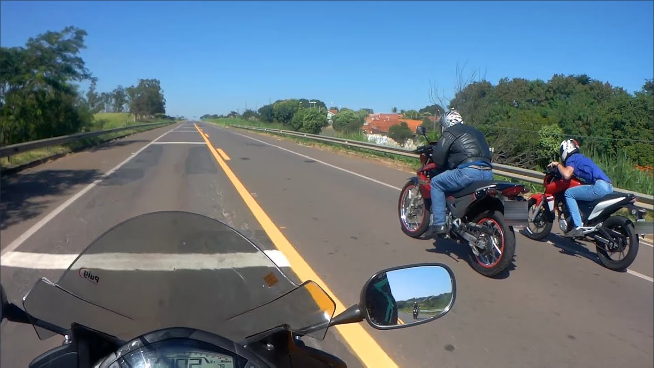 CB TWISTER 250 x FALCON 400, QUEM LEVOU?
