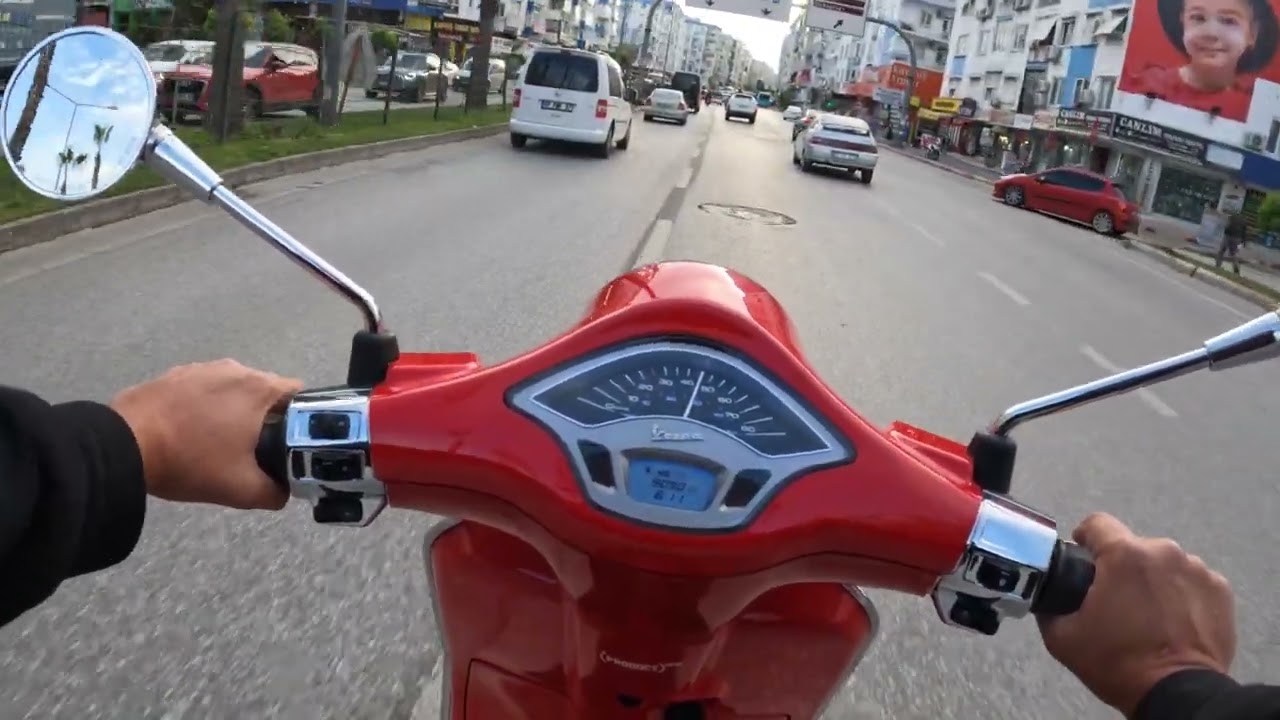 Vespa primavera ReD 50 cc antalya içi ufak bir tur...