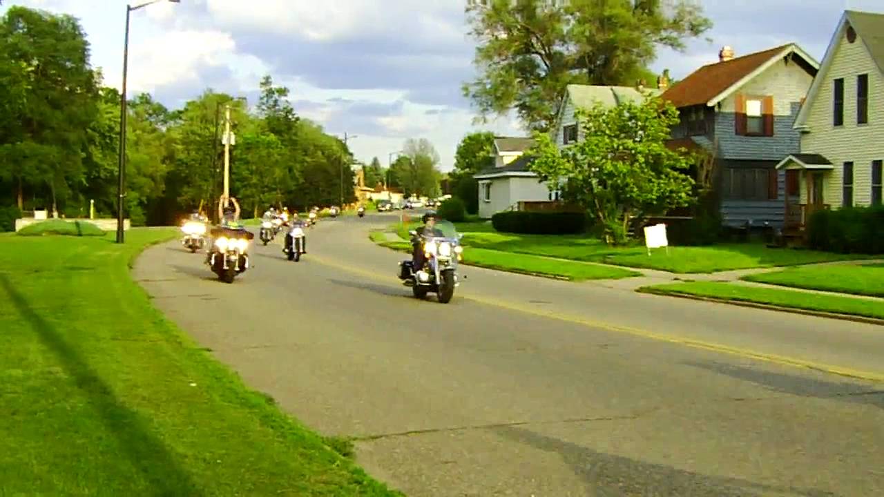 Patriot Guard Riders Escort Home Soldier | Jason Asselin