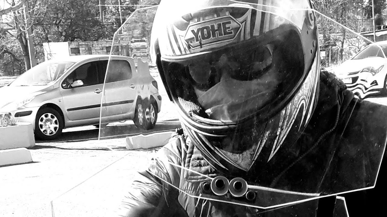 Como fabricar un deflector de viento para motos!!!