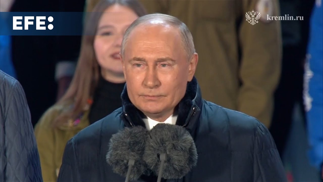 Putin comemora 10º aniversário da anexação da Crimeia na Praça Vermelha