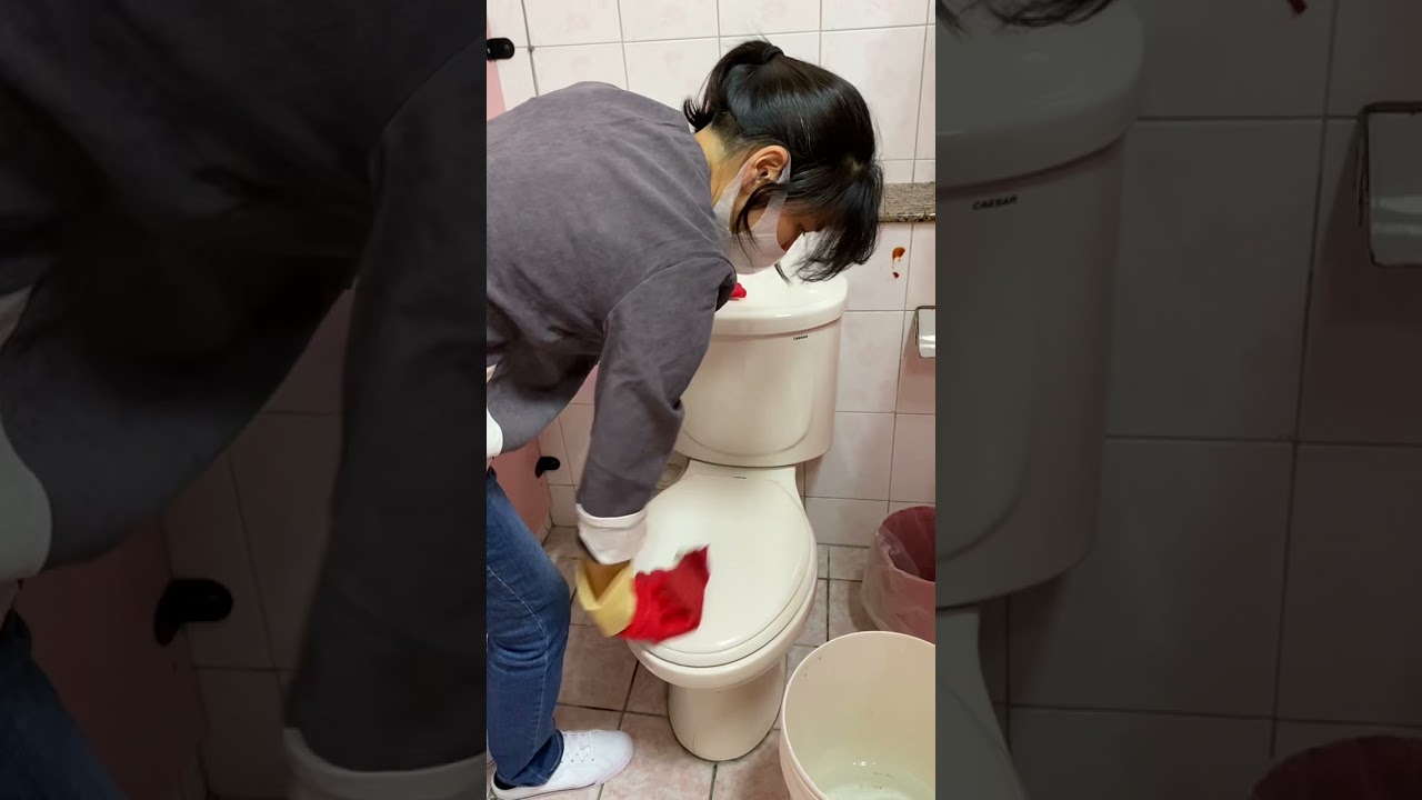 廁所清潔比賽示範（有講解）