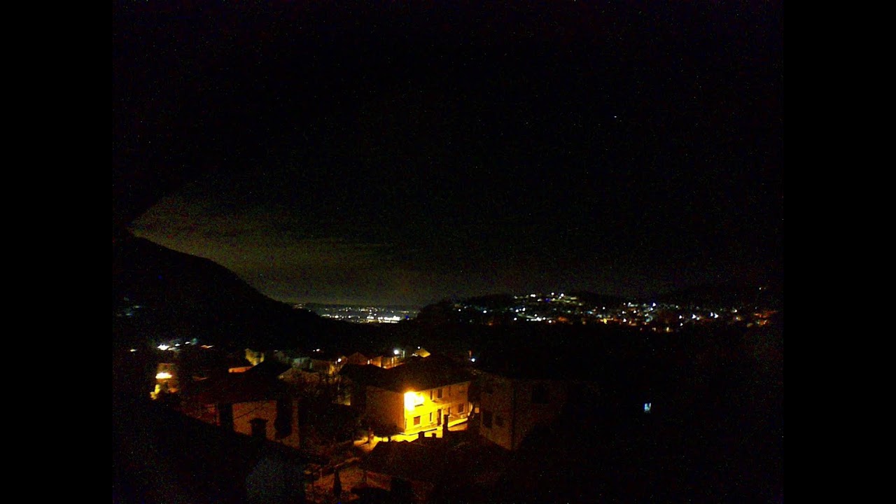 RaspberryPi Live Camera Stream from Italy, beautiful countryside for coding, studying & scripting