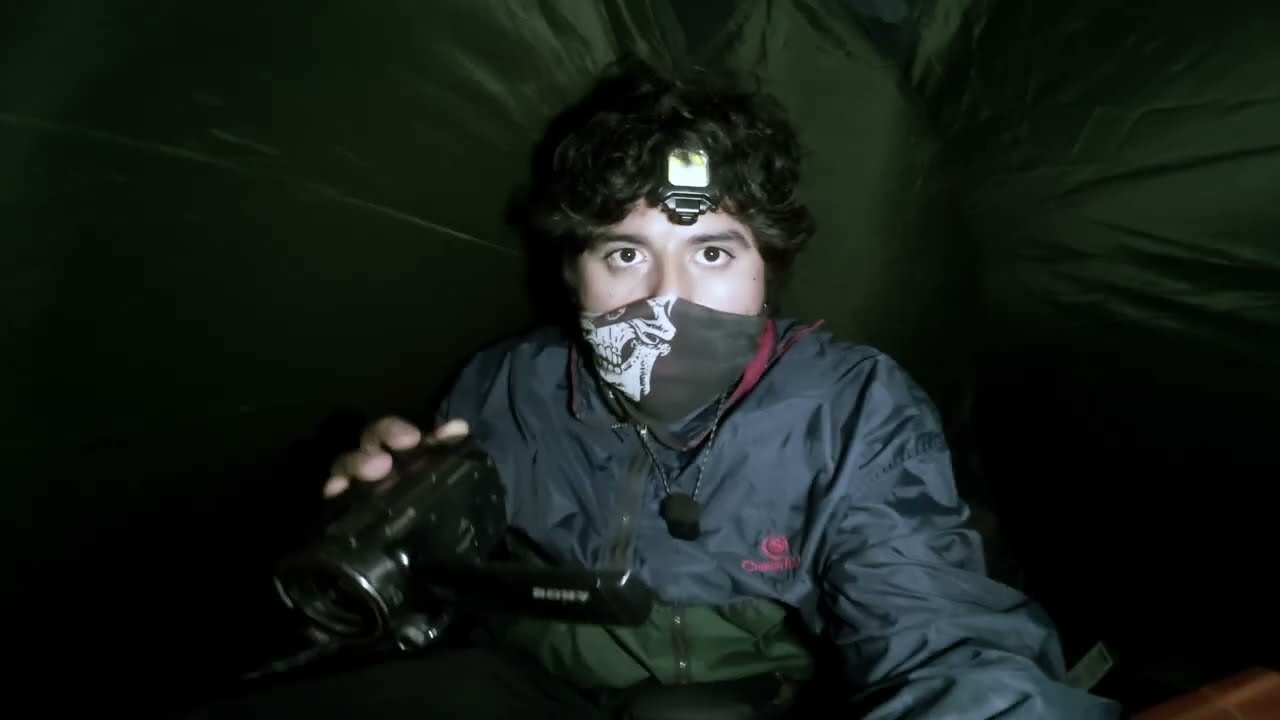 ACAMPÉ SOLO EN EL CERRO, Y ESCUCHÉ ALGO ATERRADOR...
