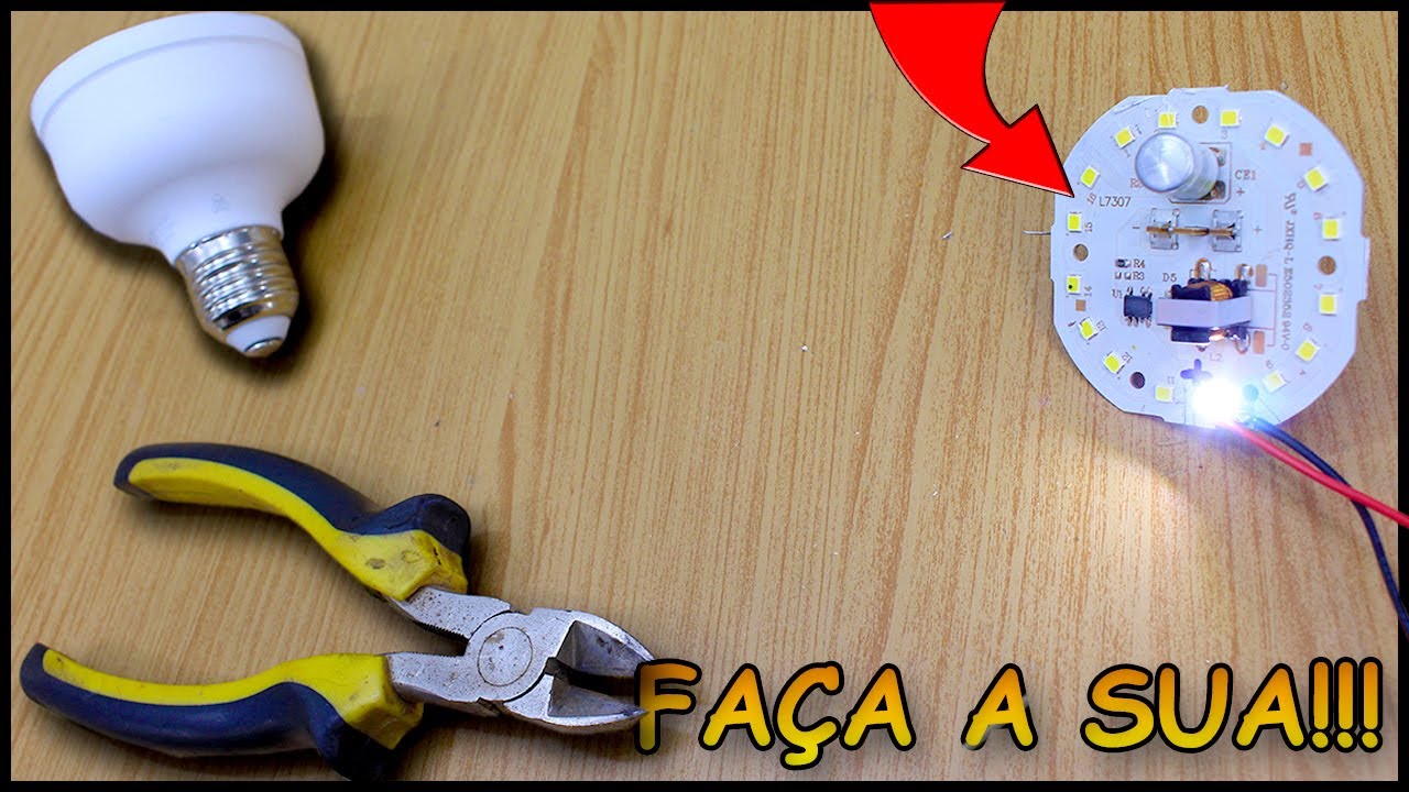 Como Fazer uma LÂMPADA portátil que (FUNCIONA SEM ENERGIA ALTERNADA, N JOGUE AS QUEIMADAS, CASEIRÃO)