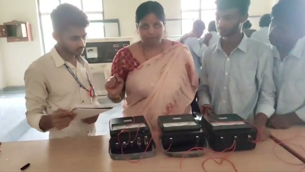 Wattmeter Experiment Demonstration
