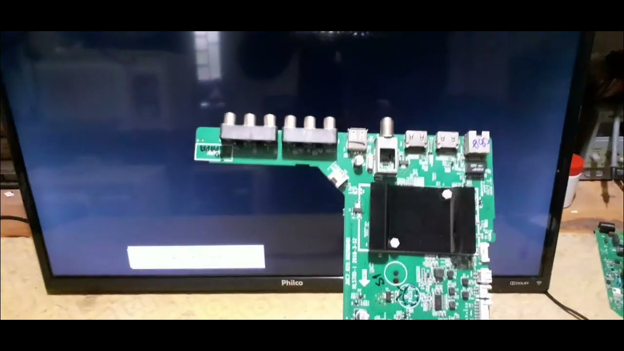 TV PHILCO PTV32G50SN Imagem invertida  #software #imageminvertida #tvrepair #Рамонт тэлевізараў
