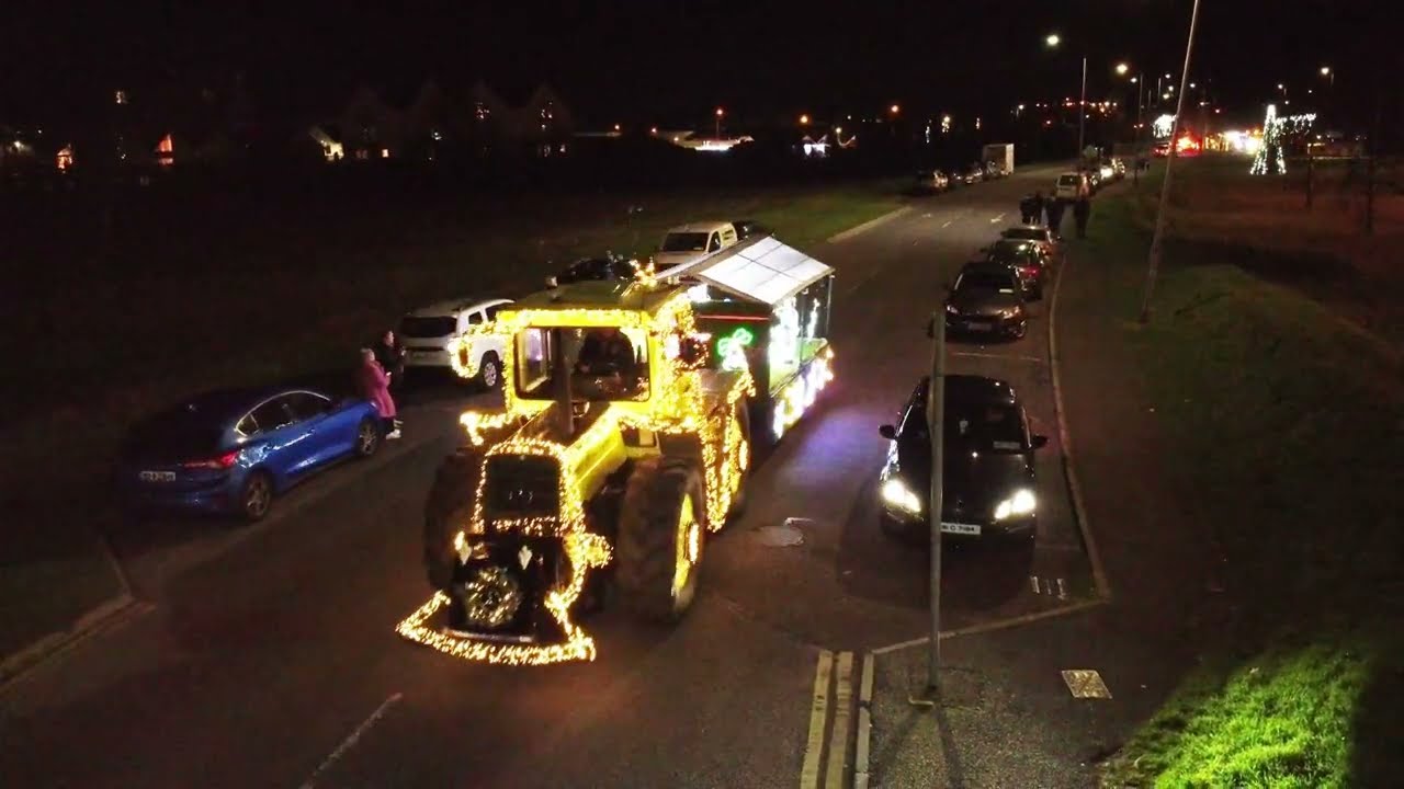 Carrigtwohill Vintage Christmas light run #johndeere #dji
