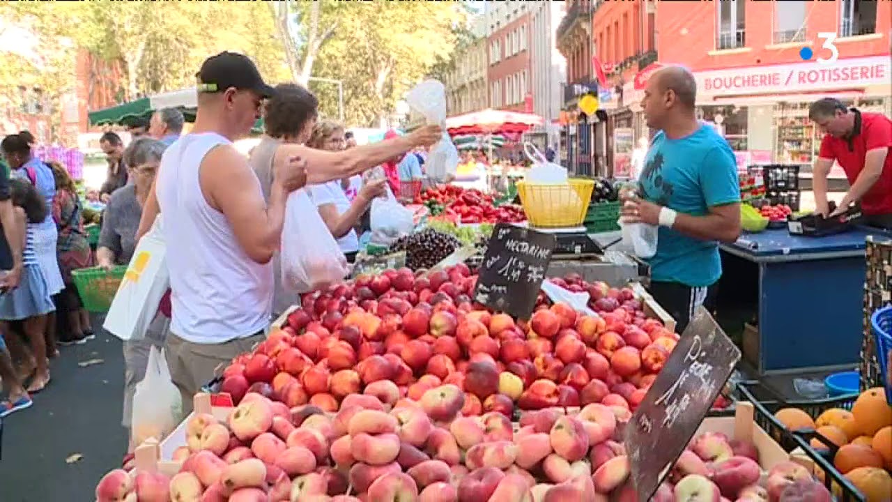 Toulouse : la canicule fait souffrir les femmes, les hommes, les fruits et les légumes