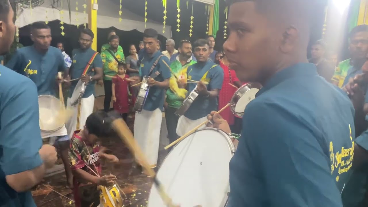 Kumbide pona Deivam Song 🧏🏻❤️🔱 (thirupachi movie) in our Version🔥 at Siva Muniswar Temple sitiawan