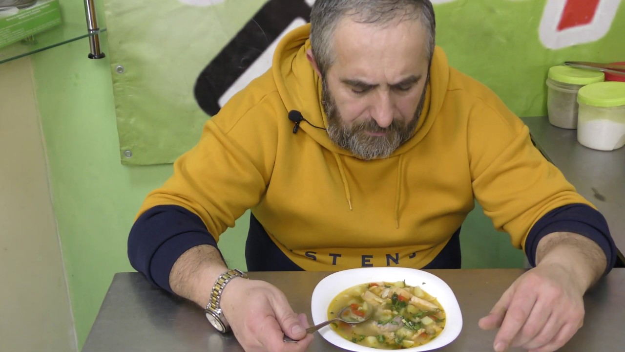 Как приготовить вкусную уху из красной рыбы с креветками, Быстро и вкусно