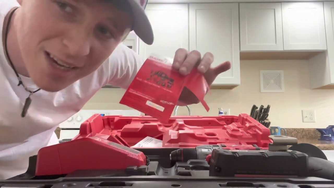 ASMR Milwaukee Tools