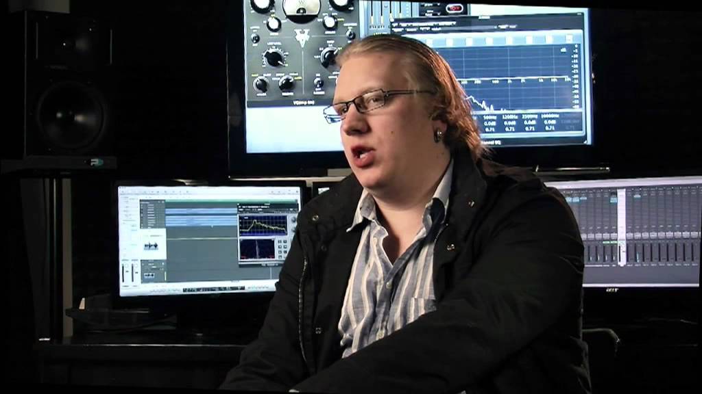 Dokumentti - Arttu Wiskari - Rautakaupasta radioaalloille osa 1/4