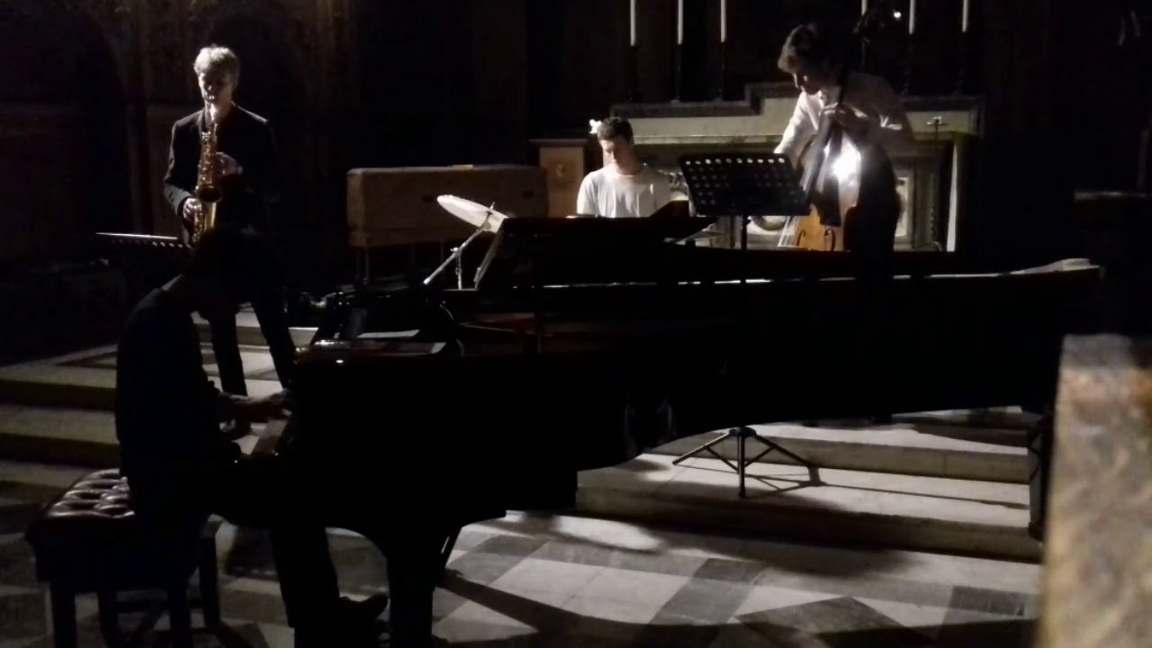 New composition: Moving on