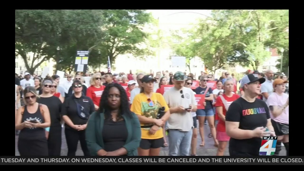 Vigil to honor 3 victims of Jacksonville shooting turns into rally against hate crimes