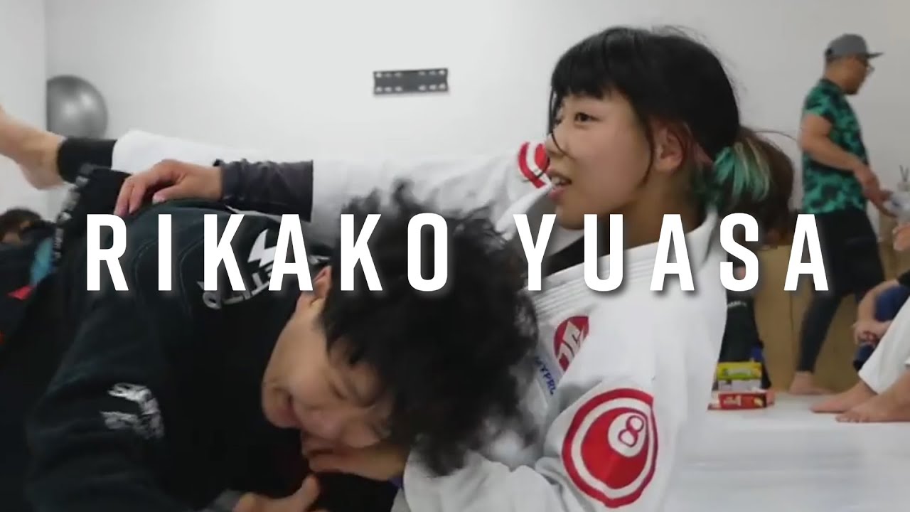 Rolling with Jiu-Jitsu World Class Rikako Yuasa at a Korean Seminar