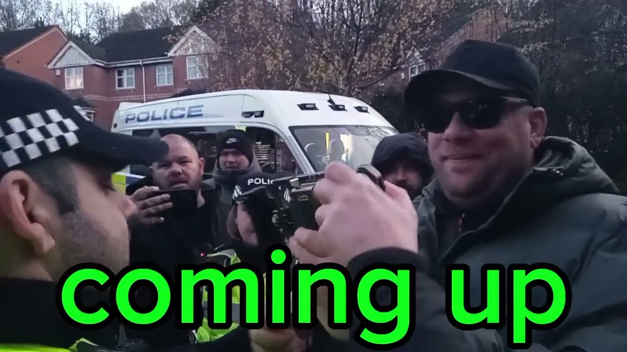 🚨👮&zwj;♂️AY AUDITS ARRESTED🤬🚨 Two Tier Policing Chesterfield Sandpiper Migrant Hotel  protest! 