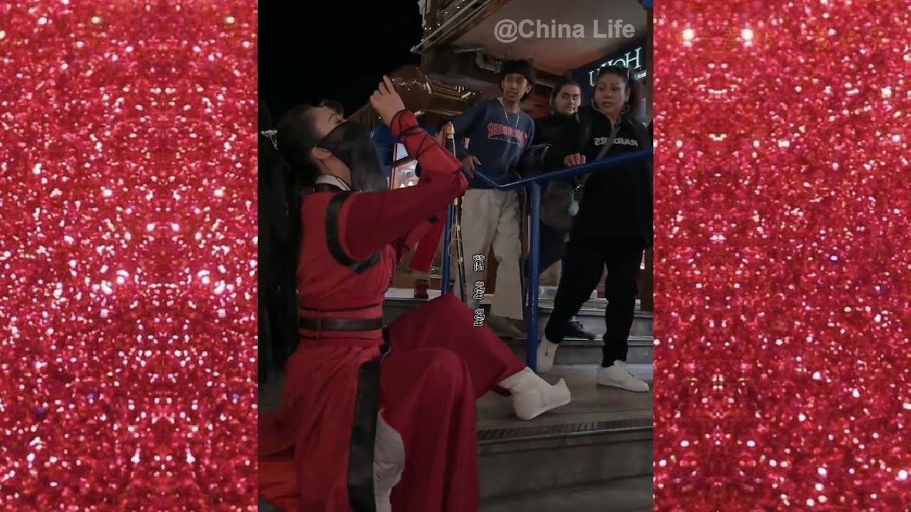 Walking on the street with traditional Chinese Cloth (Hanfu)