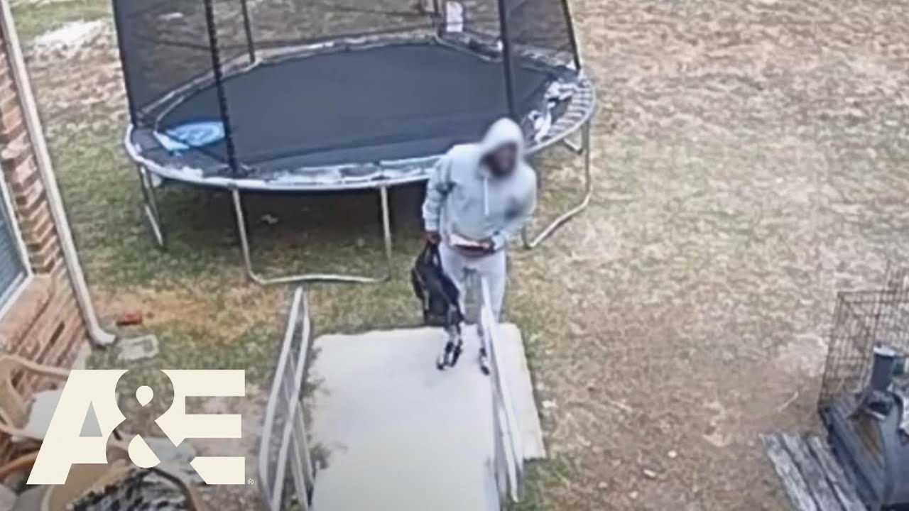 TERRIFIED Cocky Thief Escapes Hastily When Alarm Goes Off | Neighborhood Wars | A&E