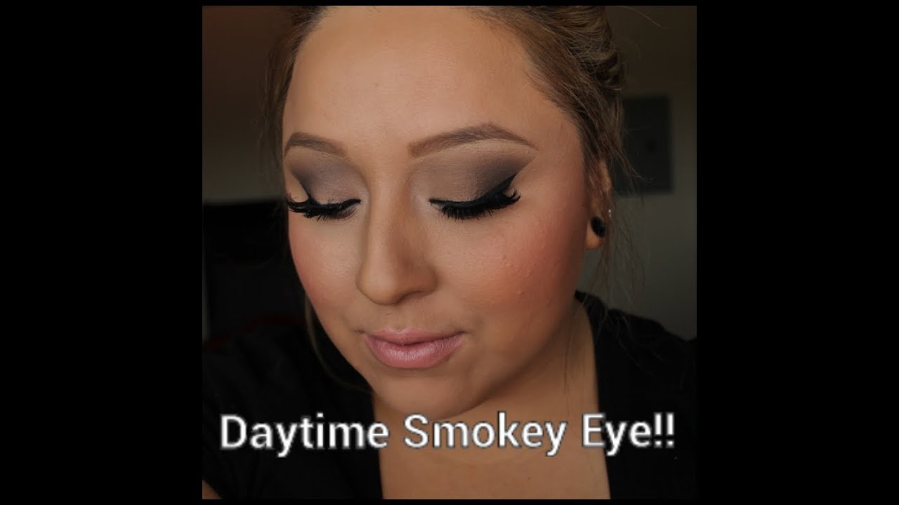 Naked 2 Basics: Daytime Smokey Eye