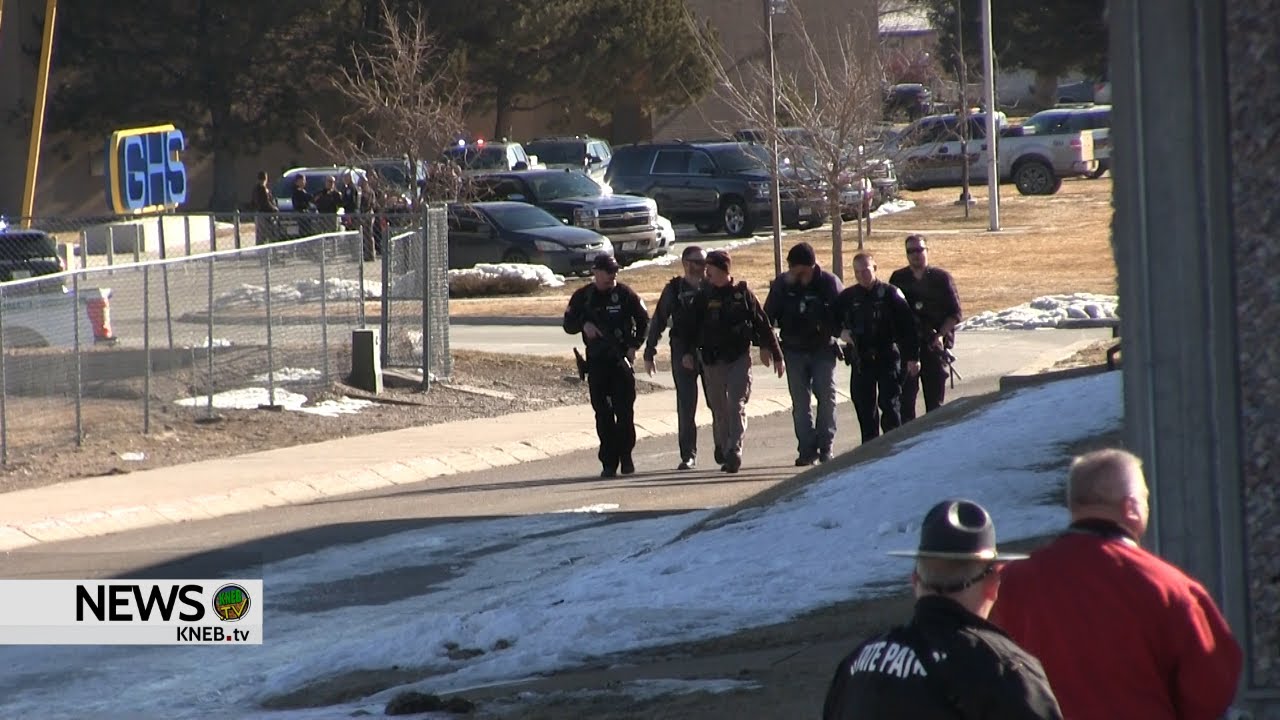 Authorities Respond to Gering High School