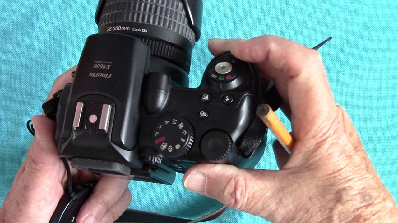 Fuji Finepix S9600 (мостовая камера)