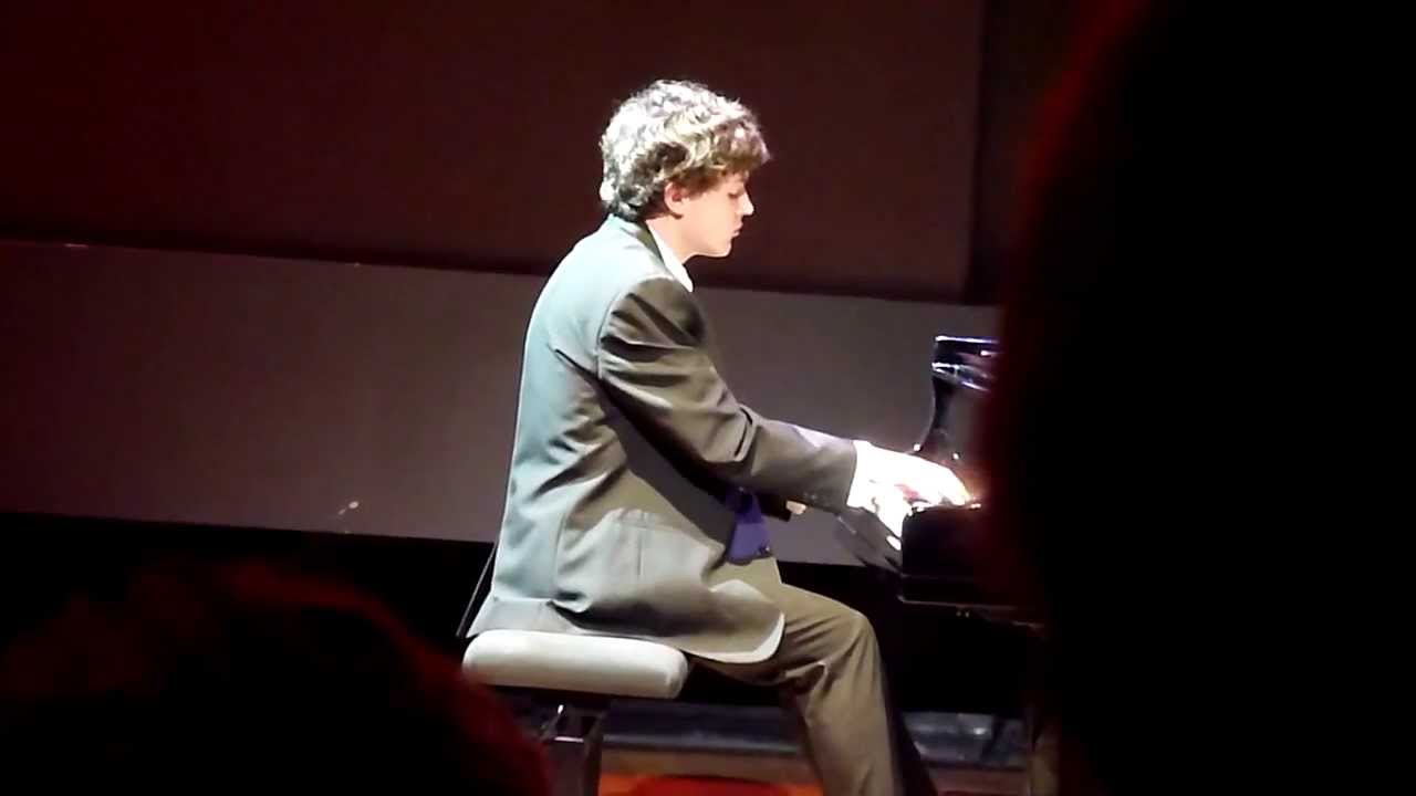 Rémi Geniet plays Kreisler/Rachmaninov 