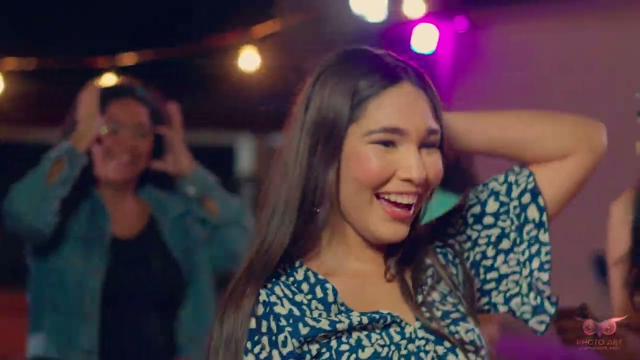 Avidio - ME ESTAS TENTANDO    (video oficial) #latinmusic #venezuela #viral