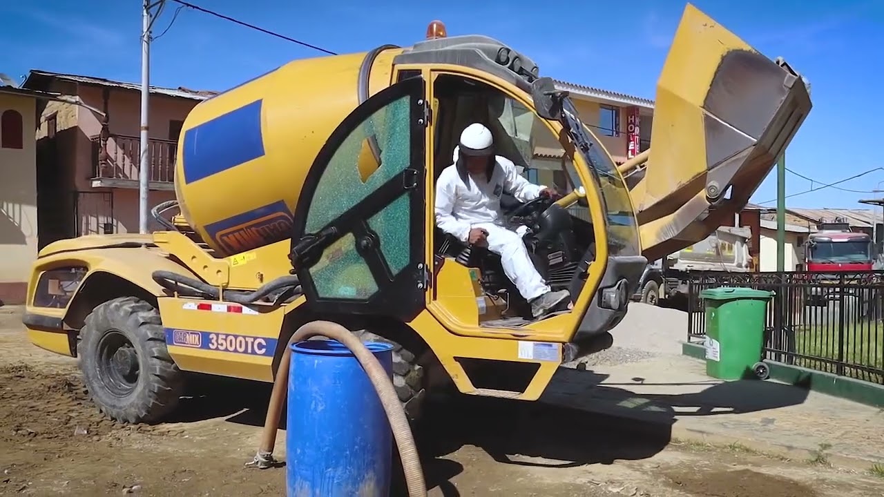 🚧🚜🎥 Construcción de pistas y veredas avanzan sin contratiempo en Sumbilca