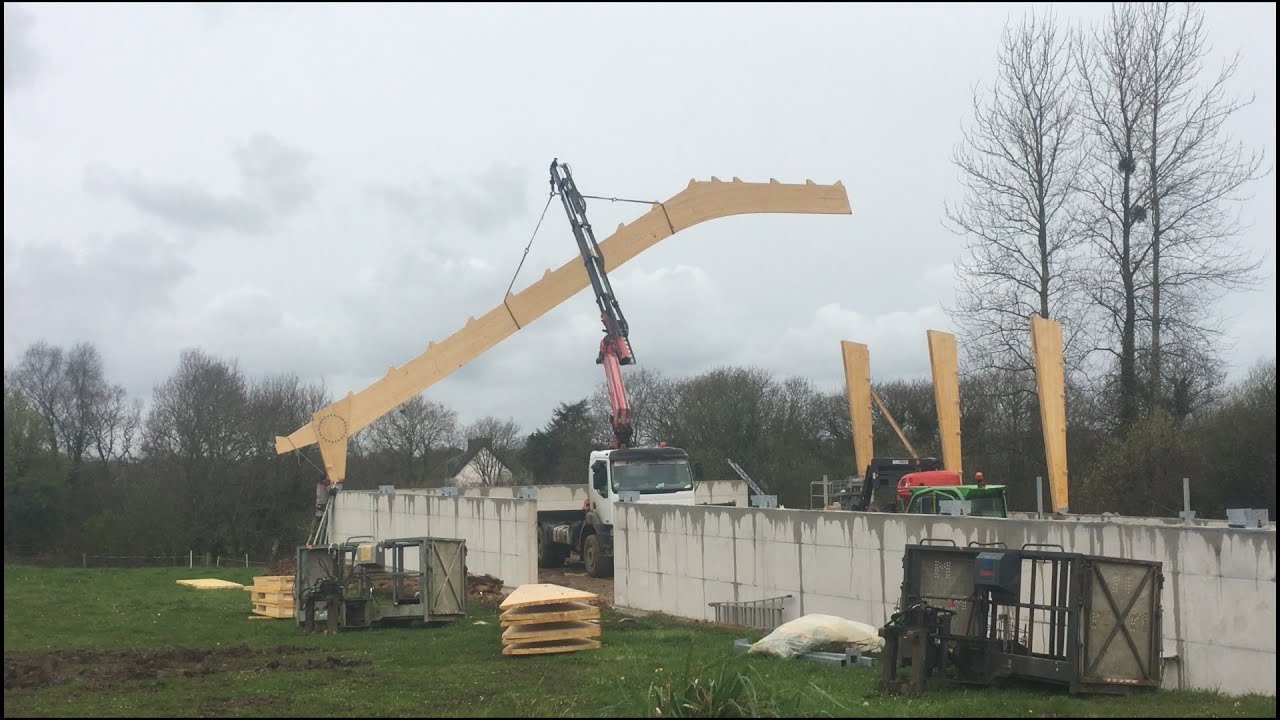 La Ferme de Mik: Construction d'une stabulation (3): Charpente/Bardage/Couverture/Panneaux Solaires