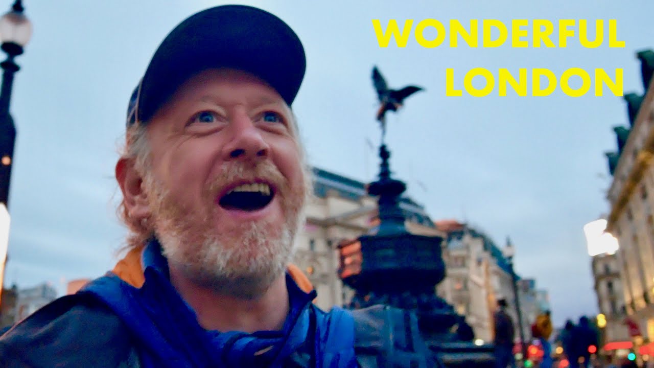Sunday stroll through Central London - Bloomsbury Soho Piccadilly Circus (in 4K)
