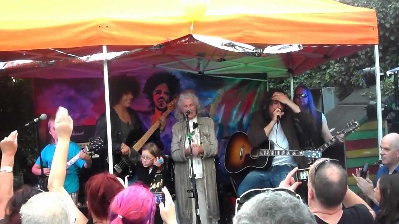 PHILOMENA LYNOTT, SIING,S  WHISKEY IN THE JAR, 19-08-2012