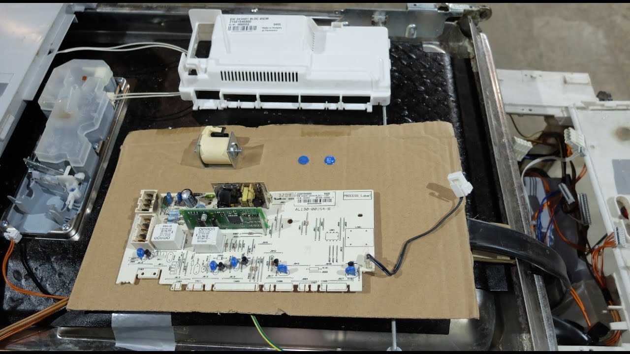 Ремонт посудомойки Ariston LST 5397. Часть 3 #  Repair of Ariston, part 3 # 阿里斯顿的维修，第 3 部分