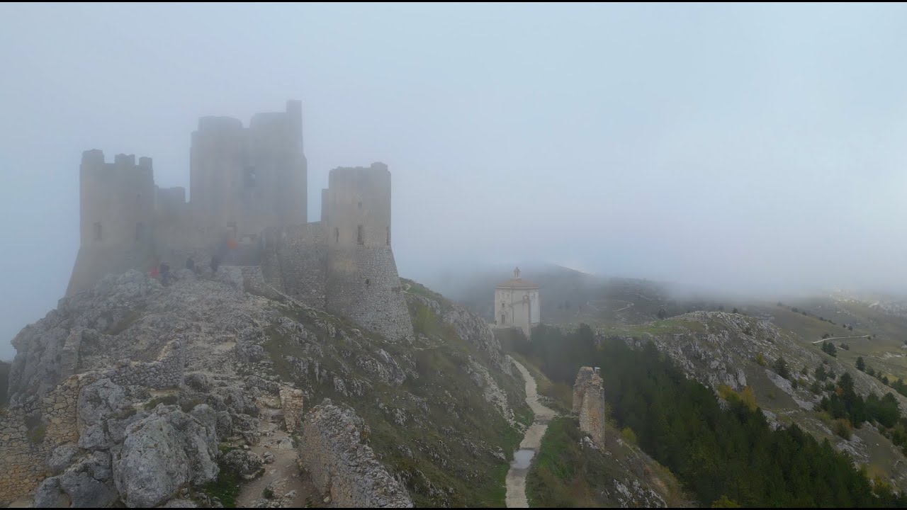 21 Ottobre 2024 Madonna della Pietà e Castello di Rocca Calascio da Santo Stefano di Sessanio