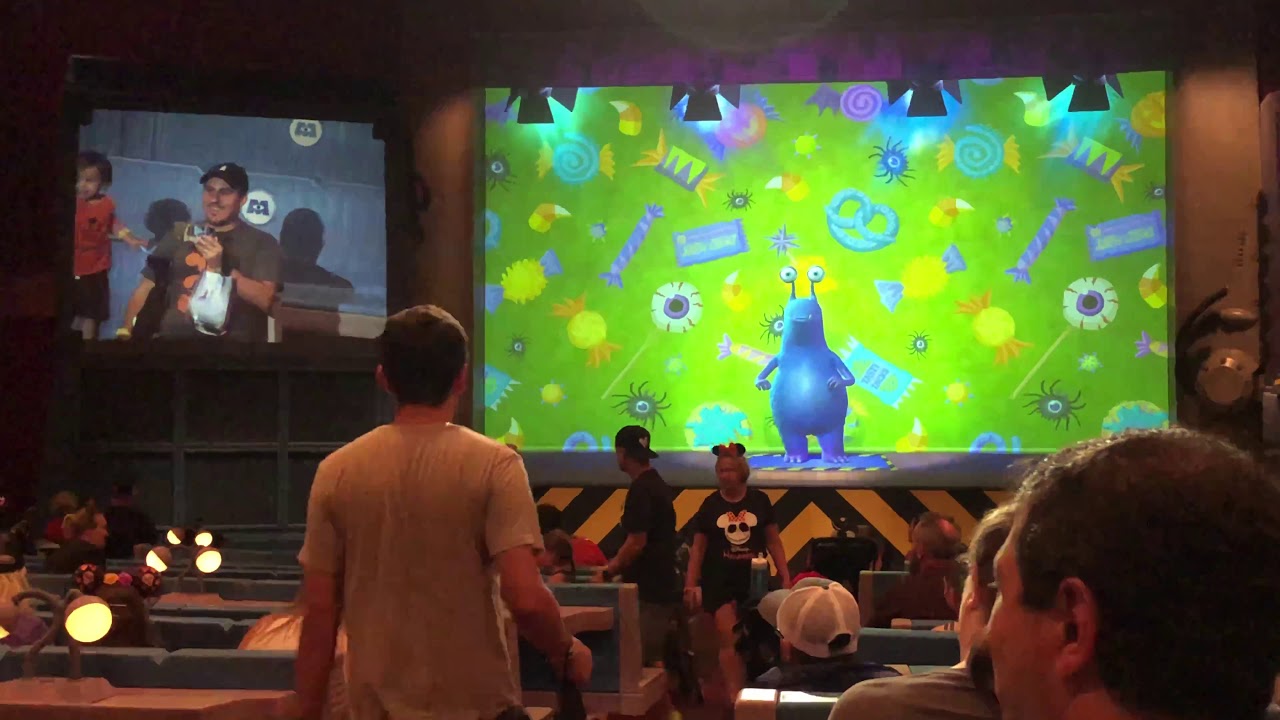 Monster's INC Laugh Floor - MNSSHP - 4k