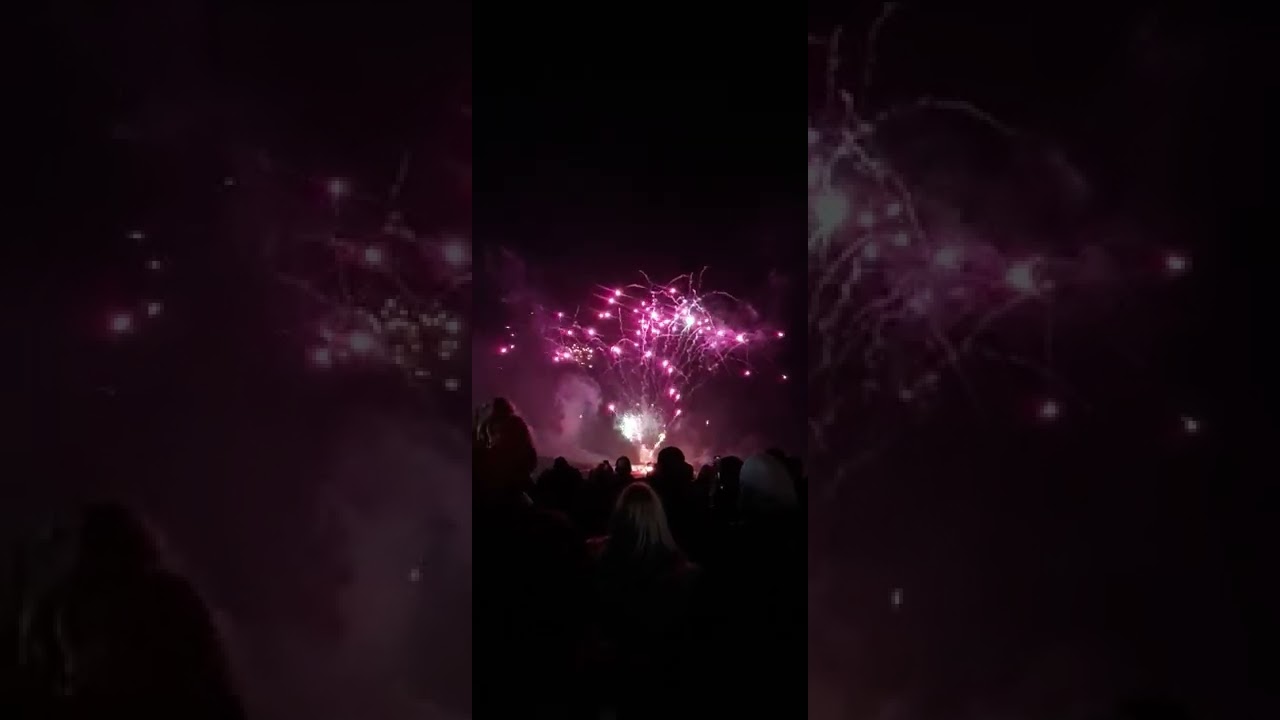 Chatsworth House bonfire 2022 firework display - main event