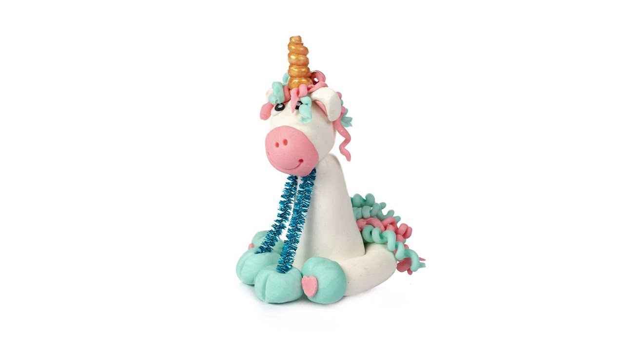 Carol McFarland - Unicorn Topping - Saracino Modelling Paste - FB Flashback 09/06/20