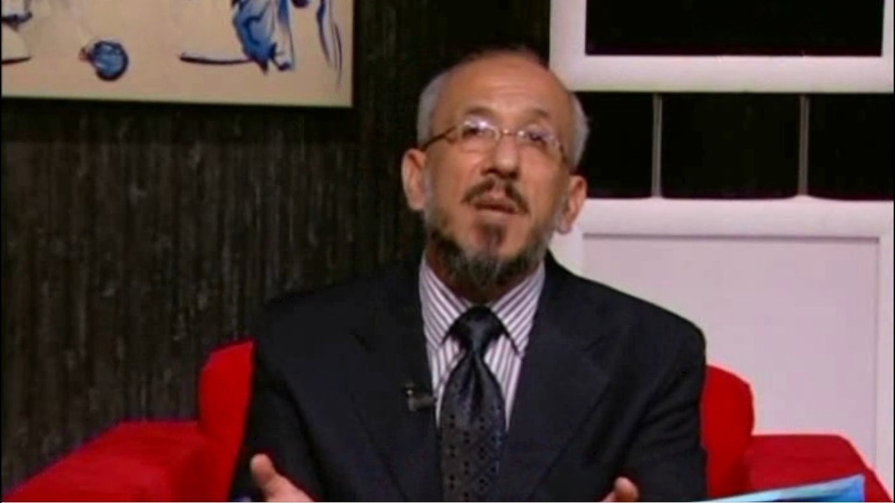 ثانى أسوأ حاكم بعد السيسى أعدم وجلد وكمم الصحف وخطط للتنازل عن القناة وكان معروفا بأنه أداة للانجليز