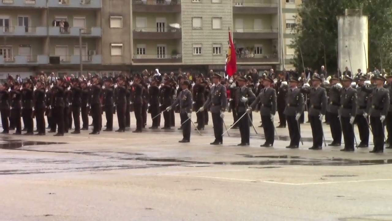 A Portugesa, Dia do Exército
