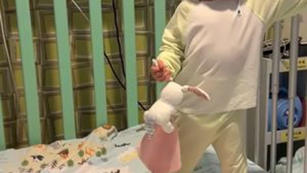 宝宝前段时间发烧了，完成了一次升级打怪哦！
