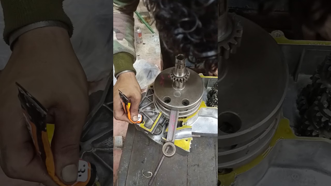 تجميع متور الموتوسيكل الجاوا 350