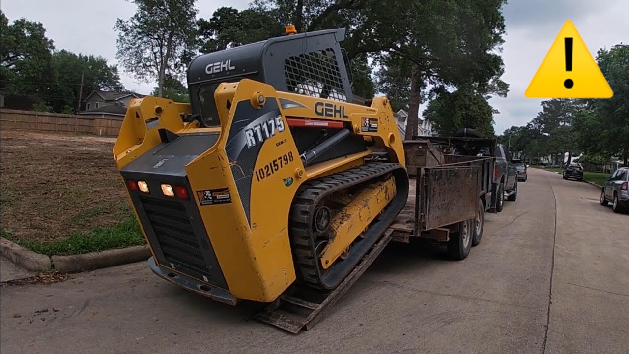 hauling a skidsteer with the 16ft gooseneck dump trailer