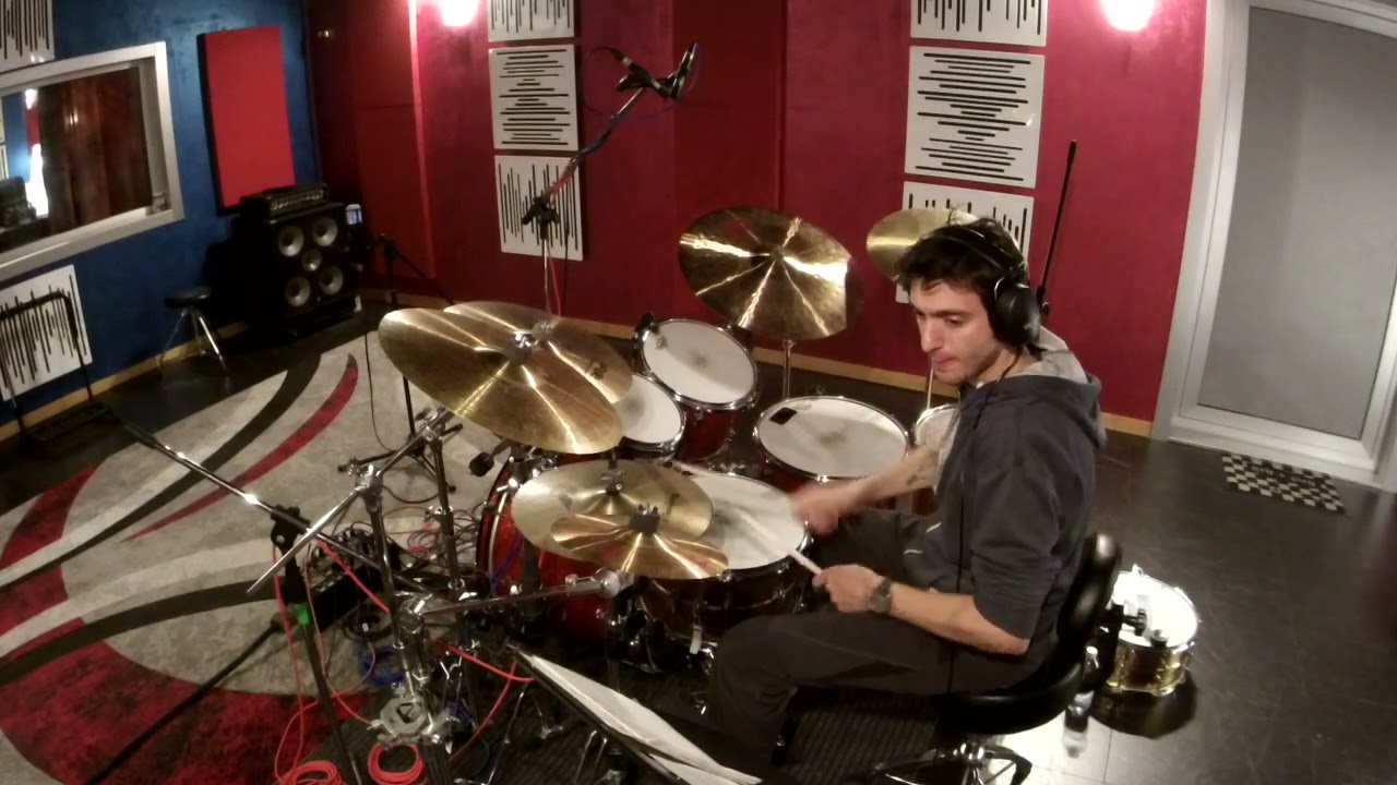 Martino Malacrida drum camera w Lionville Cross my Heart session