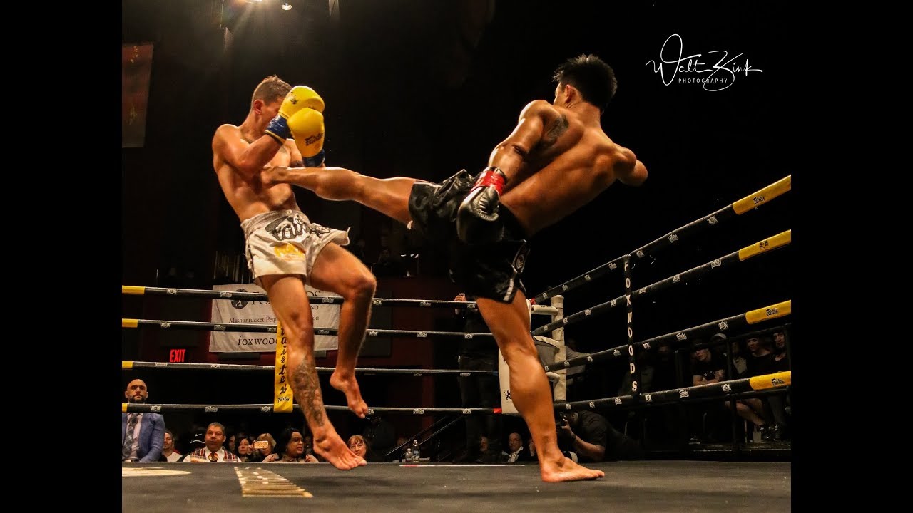 *FULL FIGHT* Lerdsila PhuketTopTeam vs. Alexi Serepisos at #LionFight40 World Lightweight Title //