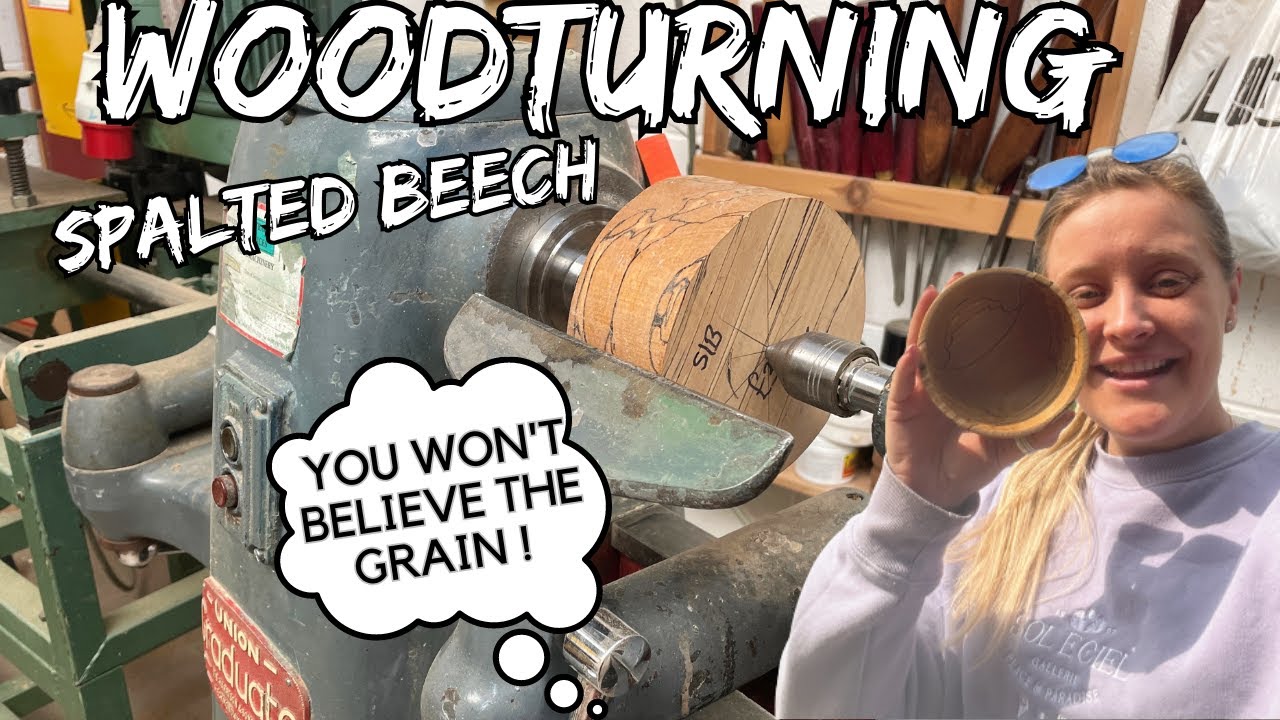 Woodturning a mini spalted beech bowl!
