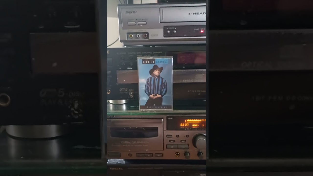 Garth Brooks Cold Shoulder