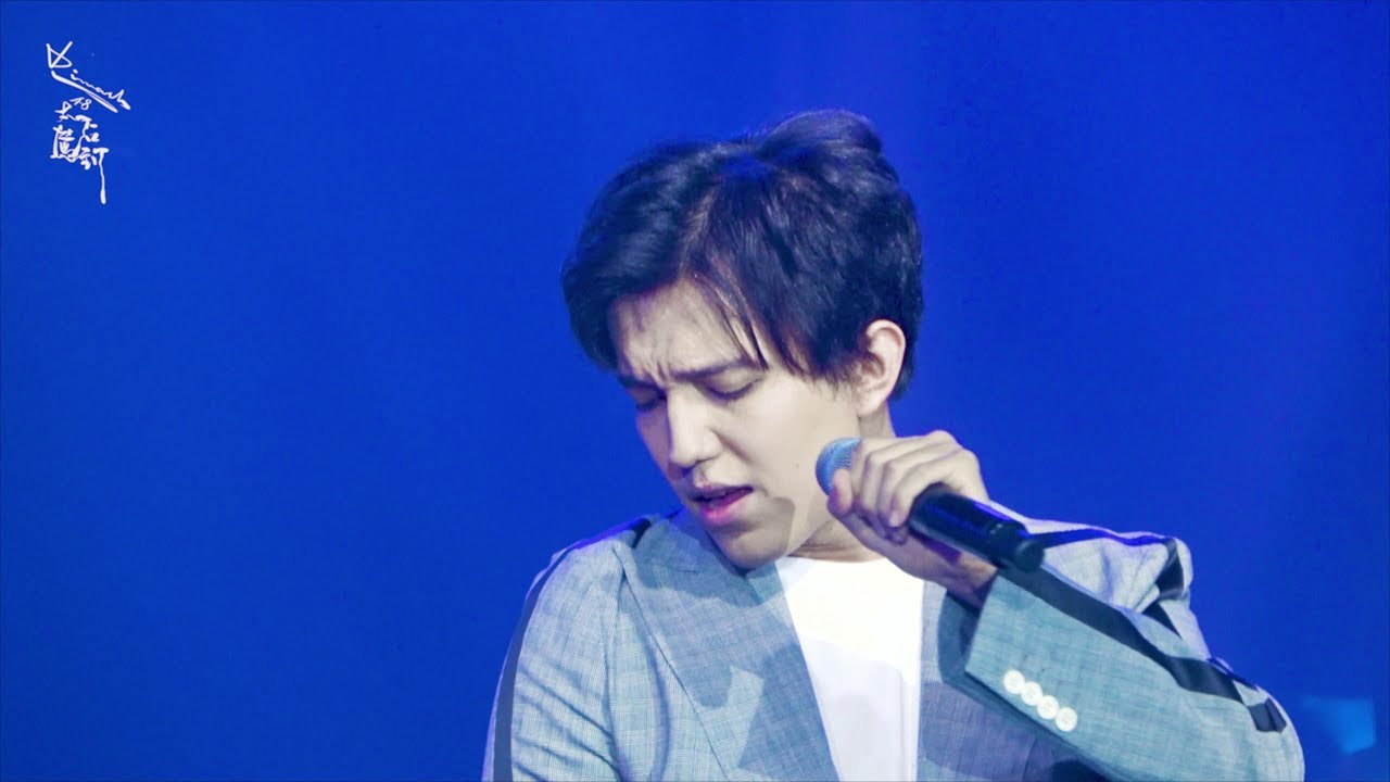 [Fancam] Lay Down- -迪玛希Dimash Димаш,18/10/2019 WOW arena opening mini concert@Sochi