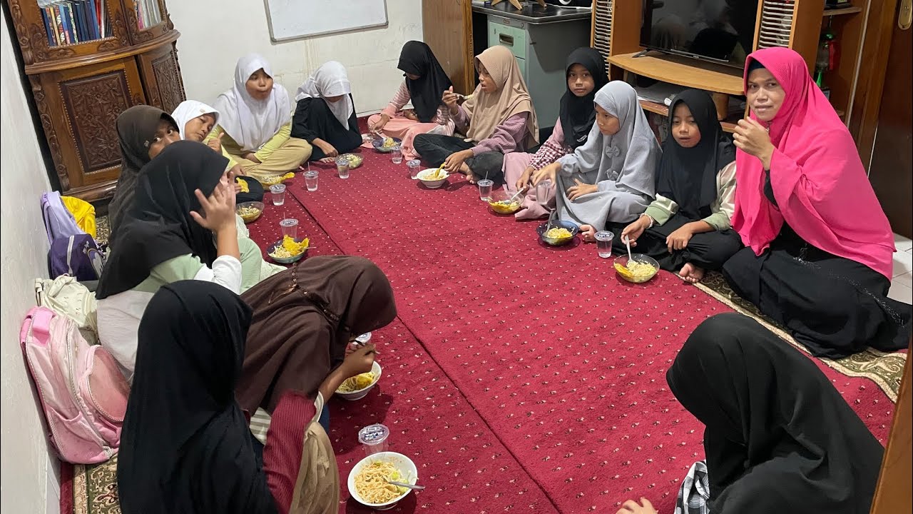 Mari Bersholawat kegiatan Rutin Malam Jum'at Barokalloh Aamiin