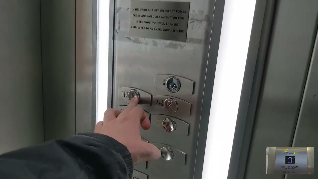 OTIS 2000 lifts - Waitrose Putney